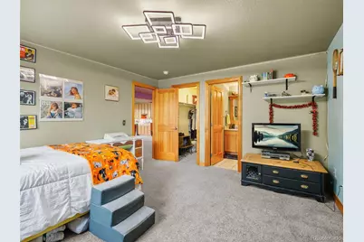 11234 W Yucca, Littleton, CO 80125 - Photo 27