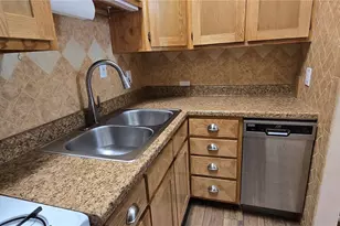 1002 Harmon Pl, Longmont, CO 80501 - Photo 9