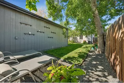 3060 Clermont Street, Denver, CO 80207 - Photo 23