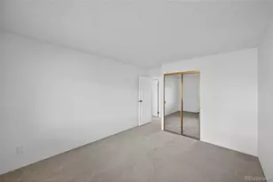 2868 S Heather Gardens Way, Aurora, CO 80014 - Photo 17