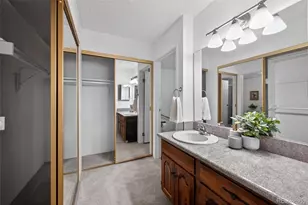 2868 S Heather Gardens Way, Aurora, CO 80014 - Photo 21