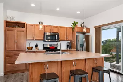 10051 Truckee Street, Commerce City, CO 80022 - Photo 9