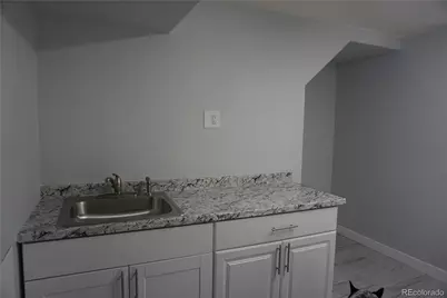 5527 Chandler Court, Denver, CO 80239 - Photo 31