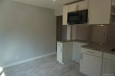 5527 Chandler Court, Denver, CO 80239 - Photo 13