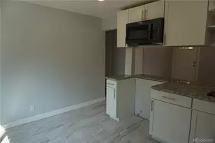 5527 Chandler Ct, Denver, CO 80239 - Photo 13