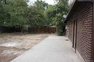 5527 Chandler Ct, Denver, CO 80239 - Photo 39