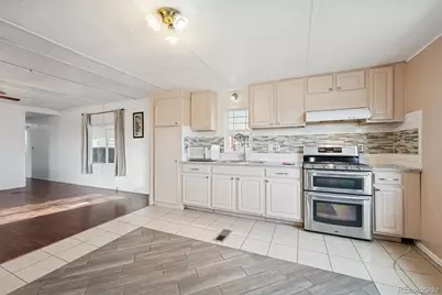 2100 W 100th Avenue, Thornton, CO 80260 - Photo 9