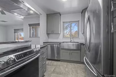 2055 Syracuse Street, Denver, CO 80207 - Photo 9