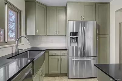 2055 Syracuse Street, Denver, CO 80207 - Photo 7