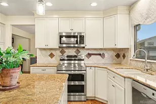 454 Old Stone Dr, Littleton, CO 80126 - Photo 9