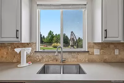 25338 E Costilla Place, Aurora, CO 80016 - Photo 11