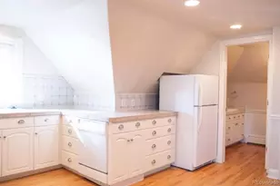 1070 N Marion St, Denver, CO 80218 - Photo 7