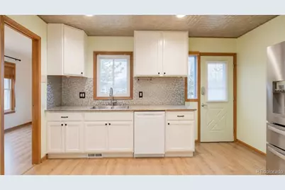 5501 Norwood Avenue, Loveland, CO 80538 - Photo 9