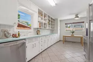 1670 S Cook St, Denver, CO 80210 - Photo 3