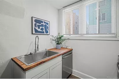 924 W 9th Avenue, Denver, CO 80204 - Photo 9