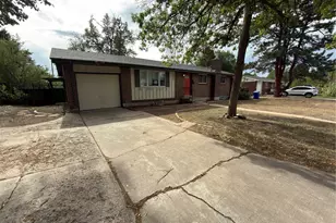 562 W Easter Ave, Littleton, CO 80120 - Photo 3