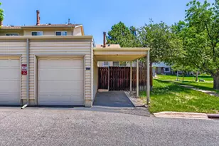 1272 S Troy St, Aurora, CO 80012 - Photo 19