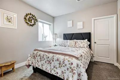 8901 S Ukraine Court, Aurora, CO 80016 - Photo 27