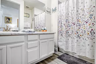 8901 S Ukraine Ct, Aurora, CO 80016 - Photo 21