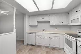 13931 E Marina Dr, Aurora, CO 80014 - Photo 15