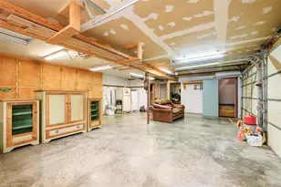 815 Vivian St, Lakewood, CO 80401 - Photo 35