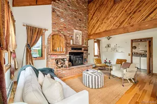 815 Vivian St, Lakewood, CO 80401 - Photo 3