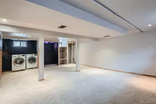 365 Titan St, Aurora, CO 80011 - Photo 23