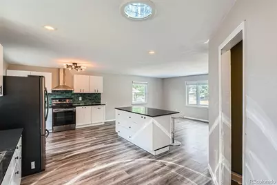 365 Titan Street, Aurora, CO 80011 - Photo 9