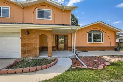 365 Titan Street, Aurora, CO 80011 - Photo 3