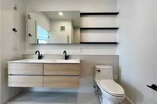 1601 Park Ave, Denver, CO 80218 - Photo 3