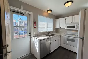 862 Summer Dr, Highlands Ranch, CO 80126 - Photo 3