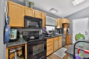 971 S Los Charros Dr, Pueblo, CO 81007 - Photo 7