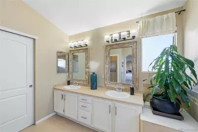 9645 N Crystal Lake Drive, Littleton, CO 80125 - Photo 25