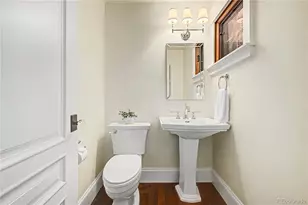 579 N Madison St, Denver, CO 80206 - Photo 23