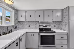 1400 S Collyer St, Longmont, CO 80501 - Photo 9