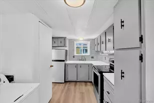 1400 S Collyer St, Longmont, CO 80501 - Photo 11