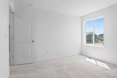 10231 Tucson Street, Commerce City, CO 80022 - Photo 7