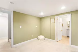 2270 S Emerson St, Denver, CO 80210 - Photo 25