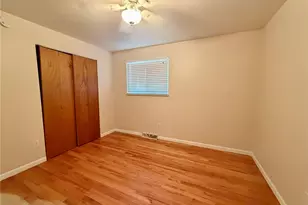 451 Emporia St, Aurora, CO 80010 - Photo 5