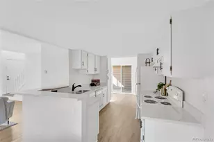 1837 S Pitkin Cir, Aurora, CO 80017 - Photo 15