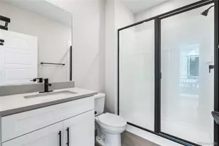 6237 N Nepal St, Aurora, CO 80019 - Photo 5