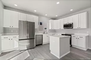 16559 Marion St, Thornton, CO 80602 - Photo 9