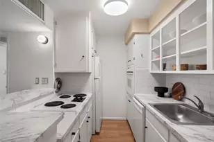 790 N Washington St, Denver, CO 80203 - Photo 13