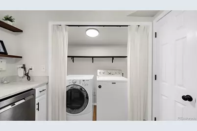 428 E St Vrain, Colorado Springs, CO 80903 - Photo 19