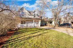 428 E St Vrain, Colorado Springs, CO 80903 - Photo 3