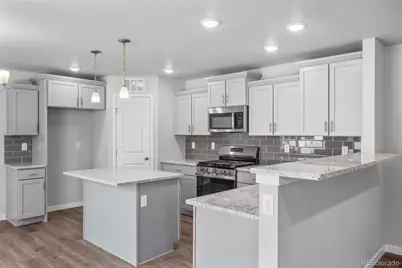 736 N Carrie Court, Watkins, CO 80137 - Photo 9