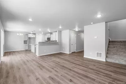 736 N Carrie Court, Watkins, CO 80137 - Photo 7