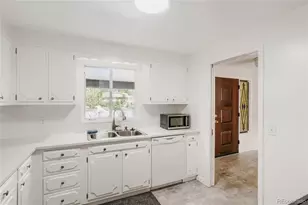 2719 S Kendall Way, Denver, CO 80227 - Photo 9