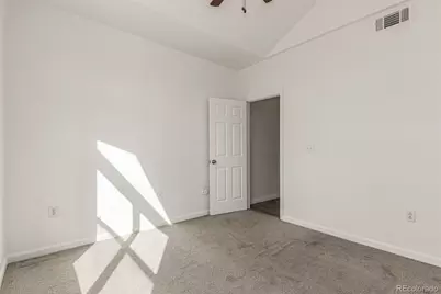 18242 E Flora Place #B, Aurora, CO 80013 - Photo 23