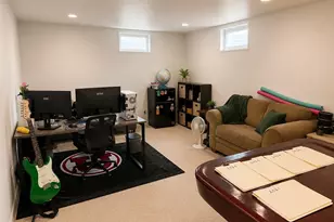 614 E Geddes Ave, Centennial, CO 80122 - Photo 15
